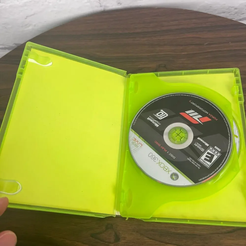 Xbox‎ 360 Lot of 3 Video Games Call of Duty Ghosts Dead Island Forza 3 CIB